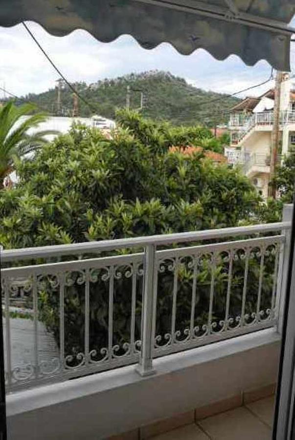 Stratis Summertime Apartment ลีเมนาส ภายนอก รูปภาพ
